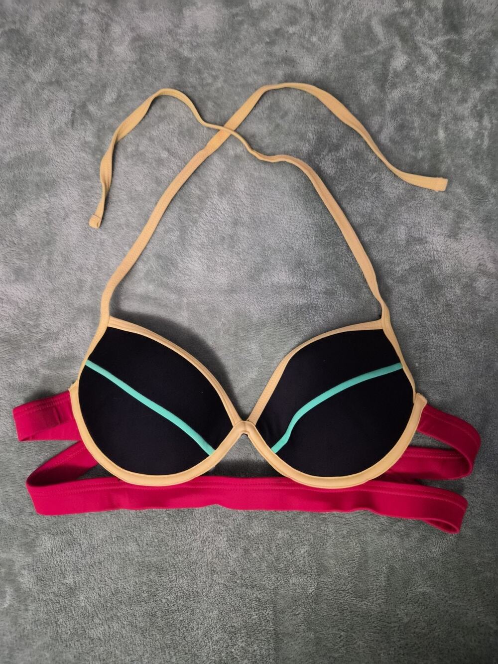 Size M Malibu Black Color Block Padded Push Up Bikini Top Halter Tie Back